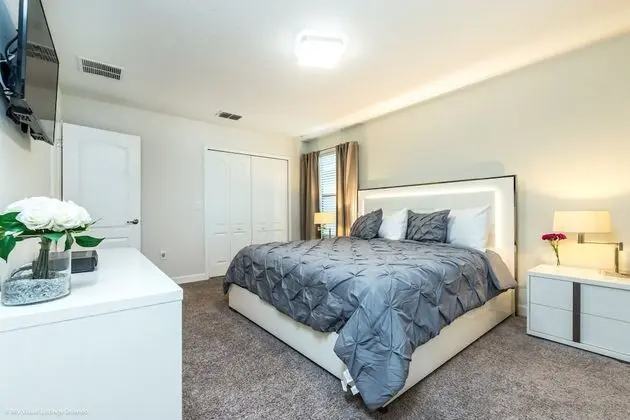 Villa (5416SC Luxury 6 Bedroom 4.Bath  Home )