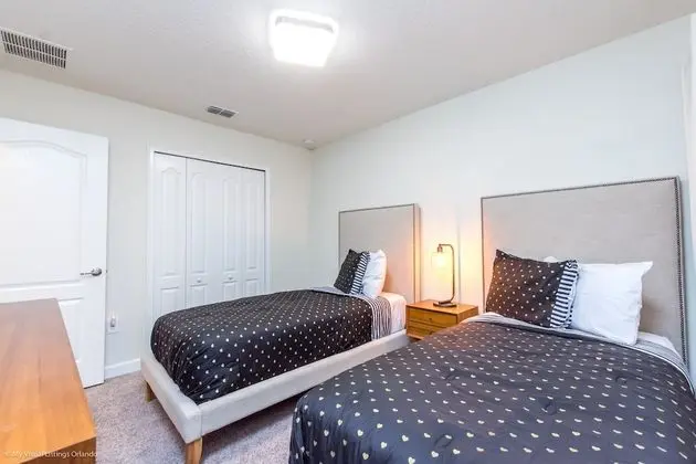 Villa (5416SC Luxury 6 Bedroom 4.Bath  Home )