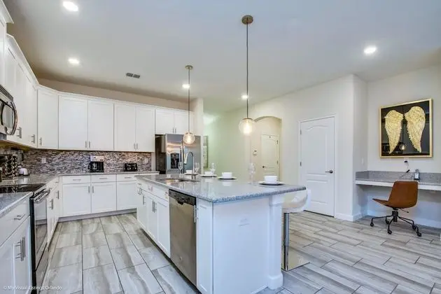 Villa (5416SC Luxury 6 Bedroom 4.Bath  Home )