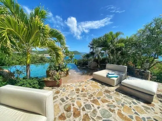 Villa, Sigara İçilebilir