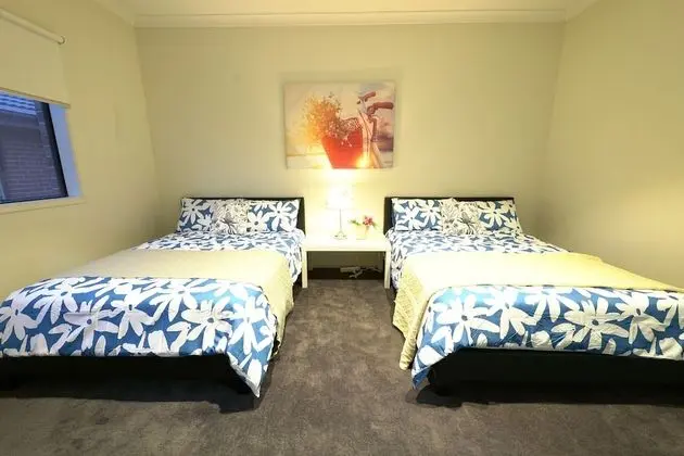Ev (9 Bedrooms)