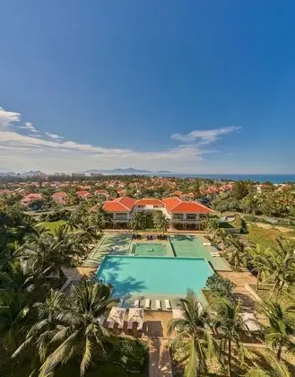 Luxury Apart Daire, 2 Yatak Odası, Havuz Manzaralı