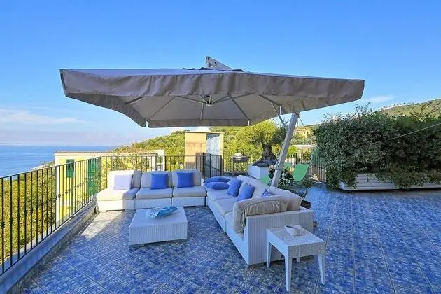 Kır Evi, Teras, Deniz Manzaralı