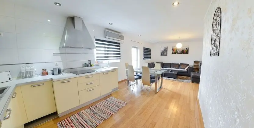 Deluxe Apart Daire