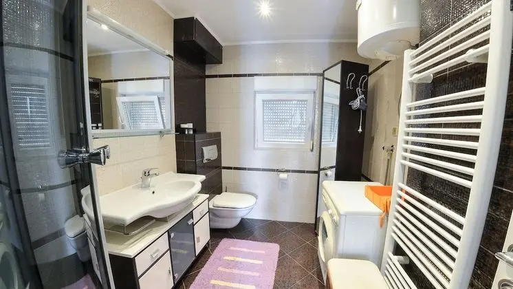 Deluxe Apart Daire