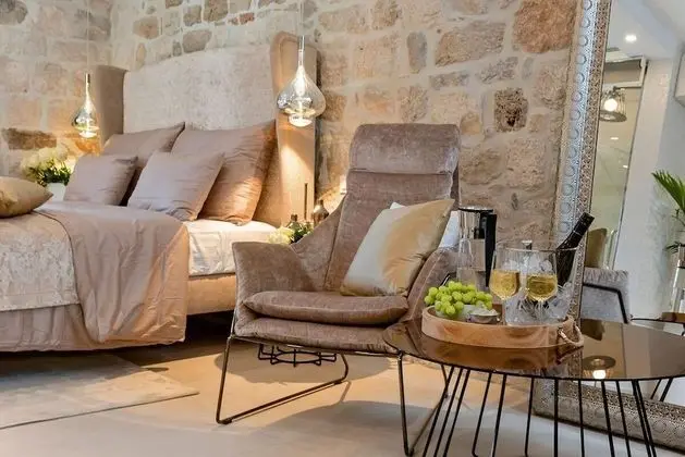 Deluxe Stüdyo Süit