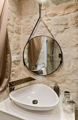 Deluxe Stüdyo Süit