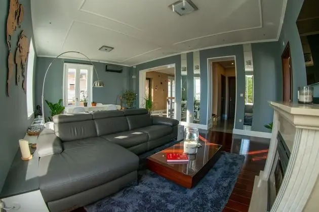 Exclusive Tek Büyük Yataklı Oda