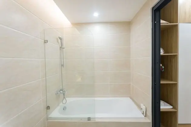 Luxury Apart Daire, 3 Yatak Odası, Havuz Manzaralı, Bahçeli