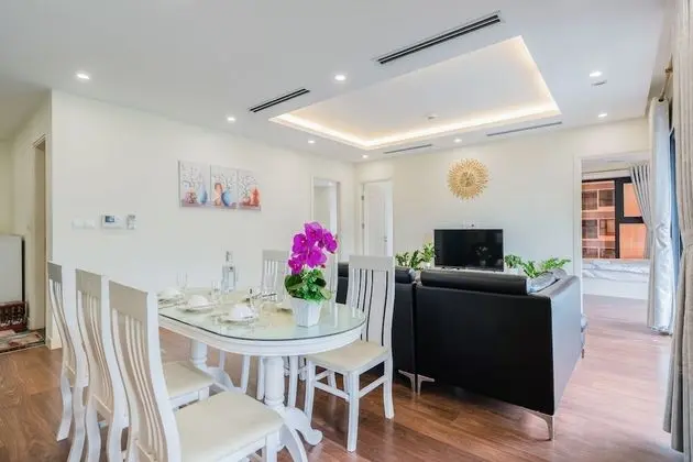Luxury Apart Daire, 3 Yatak Odası, Havuz Manzaralı, Bahçeli