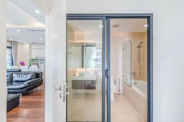 Luxury Apart Daire, 3 Yatak Odası, Havuz Manzaralı, Bahçeli
