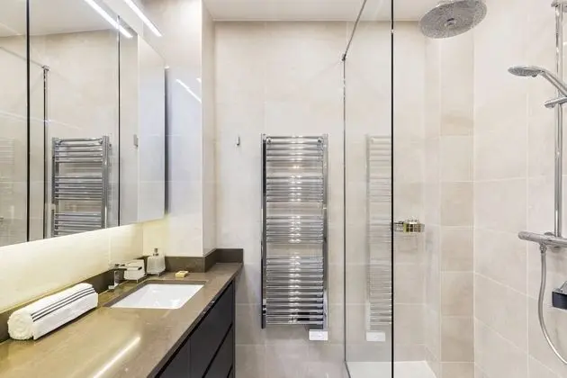 Deluxe Apart Daire, Banyolu/Duşlu (Rue )