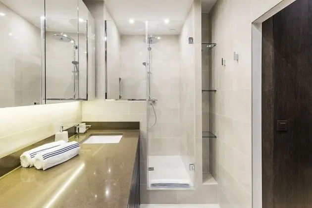 Luxury Apart Daire, Banyolu/Duşlu, Avlu Manzaralı