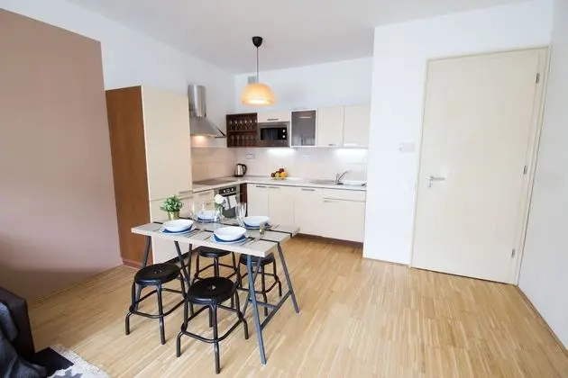Deluxe Apart Daire, Sigara İçilmez