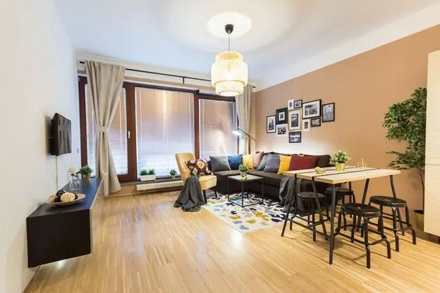 Deluxe Apart Daire, Sigara İçilmez