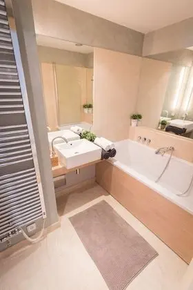 Deluxe Apart Daire, Sigara İçilmez