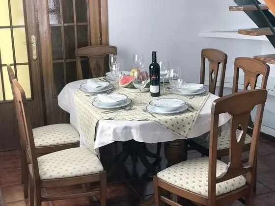 Apart Daire, 3 Yatak Odası, Sigara İçilmez, Balkon
