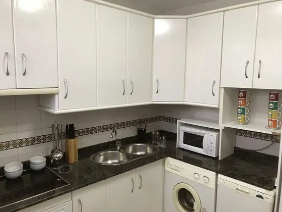 Apart Daire, 3 Yatak Odası, Sigara İçilmez, Balkon