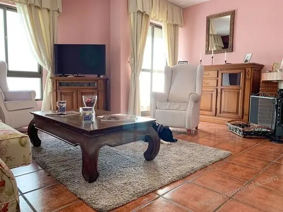Apart Daire, 3 Yatak Odası, Sigara İçilmez, Balkon