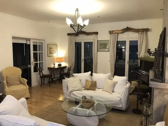 Apart Daire, Deniz Manzaralı
