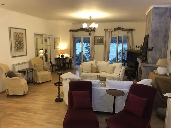 Apart Daire, Deniz Manzaralı