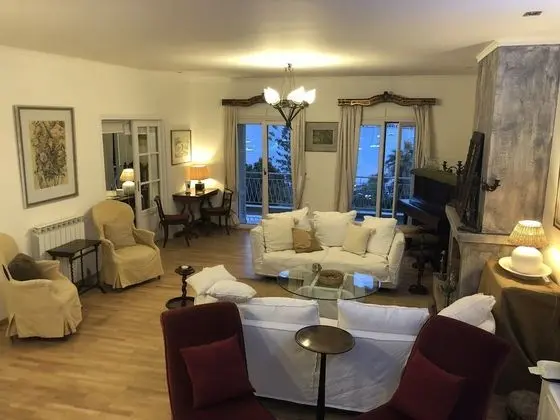 Apart Daire, Deniz Manzaralı