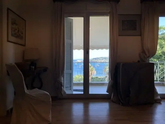 Apart Daire, Deniz Manzaralı