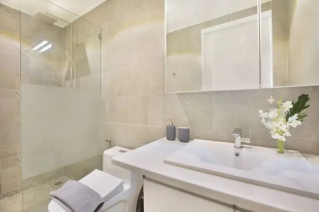 Q3 Apartment E