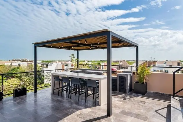 Grand Çatı Katı Süiti (Penthouse), 2 Yatak Odası, Kişiye Özel Havuzlu, Bahçeli