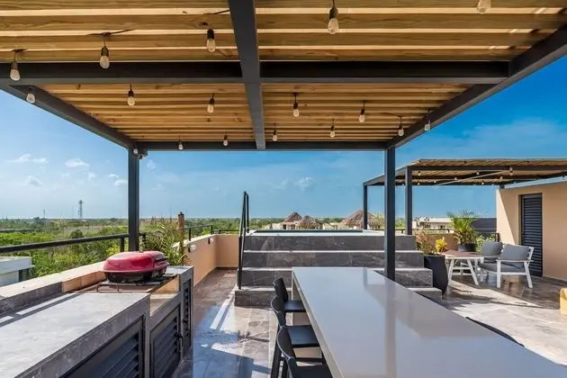 Grand Çatı Katı Süiti (Penthouse), 2 Yatak Odası, Kişiye Özel Havuzlu, Bahçeli