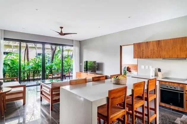 Luxury Apart Daire, 2 Yatak Odası, Kişiye Özel Havuzlu, Zemin Kat