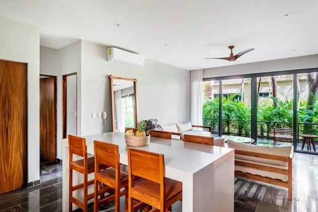 Luxury Apart Daire, 2 Yatak Odası, Kişiye Özel Havuzlu, Zemin Kat