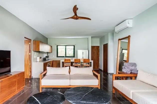 Luxury Apart Daire, 2 Yatak Odası, Kişiye Özel Havuzlu, Zemin Kat