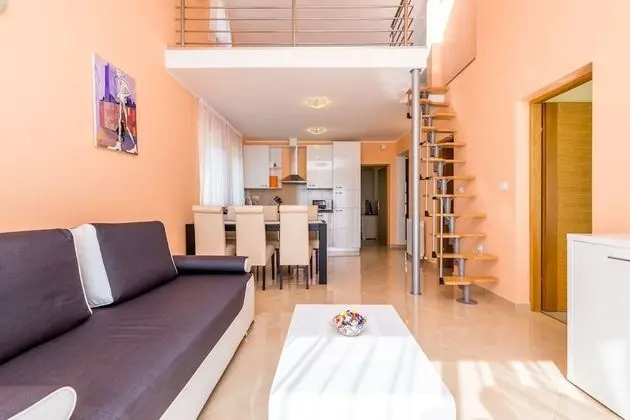 Deluxe Apart Daire