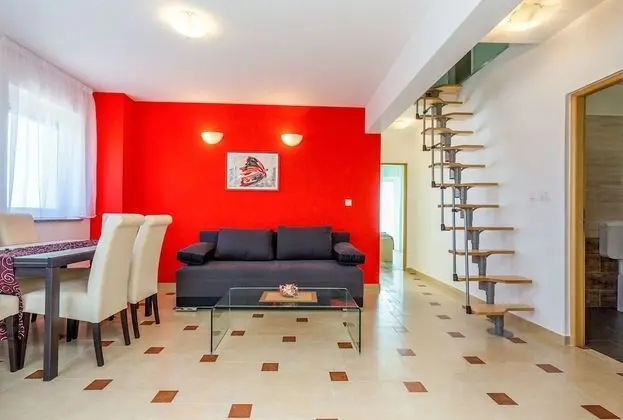 Deluxe Apart Daire, Deniz Manzaralı
