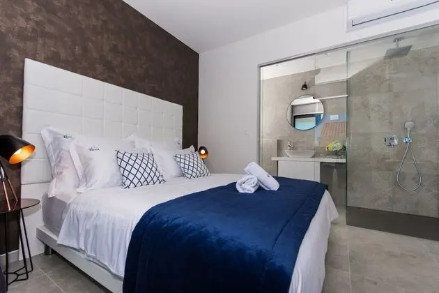 Luxury Apartment Royal M with Pool I