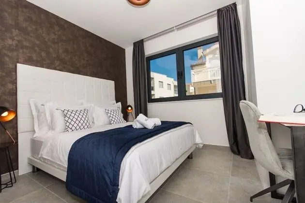 Luxury Apartment Royal M with Pool II