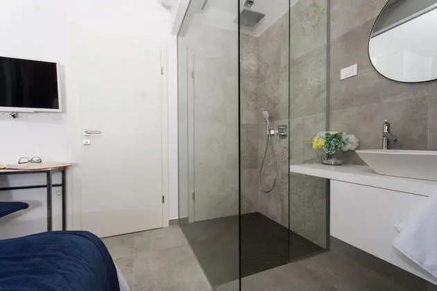 Luxury Apartment Royal M with Pool II
