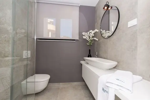 Luxury Apartment Royal M with Pool II
