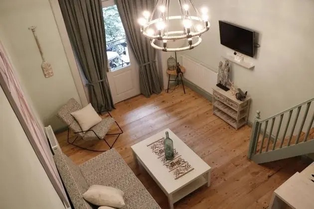 Business Tek Büyük veya İki Ayrı Yataklı Oda