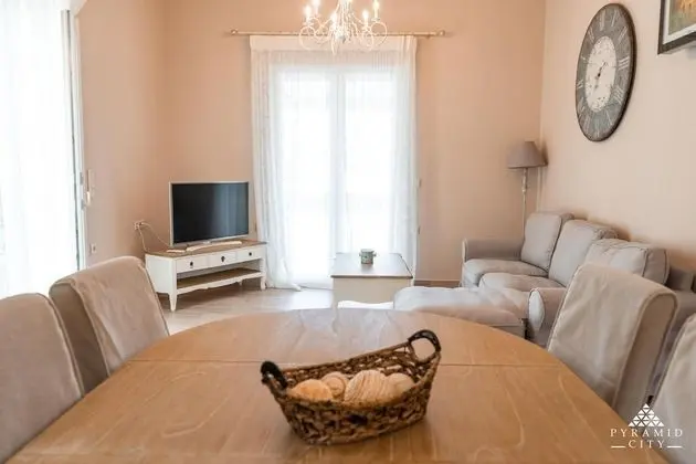 Villa, Banyolu/Duşlu (Luxury Villa Aphrodite)