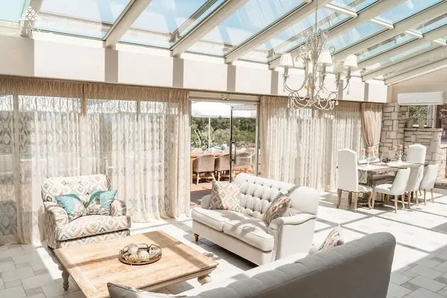 Villa, Banyolu/Duşlu (Luxury Villa Aphrodite)