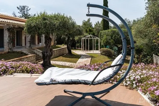 Villa, Banyolu/Duşlu (Luxury Villa Aphrodite)