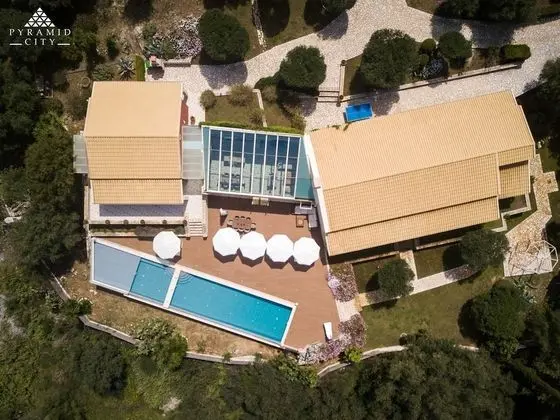 Villa, Banyolu/Duşlu (Luxury Villa Aphrodite)