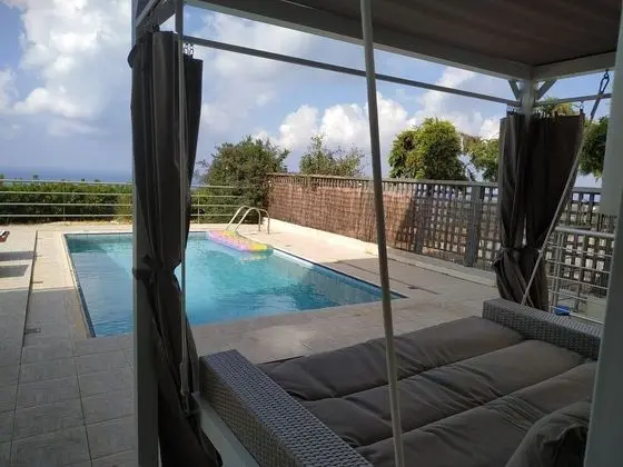 Villa, 4 Yatak Odası, Kişiye Özel Havuzlu