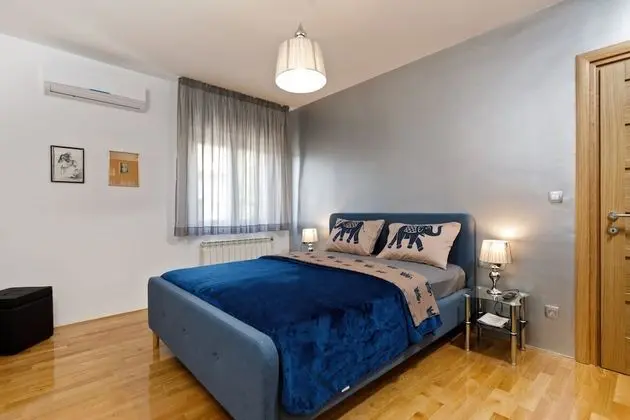 Apart Daire, 3 Yatak Odası, Kısmi Deniz Manzarası