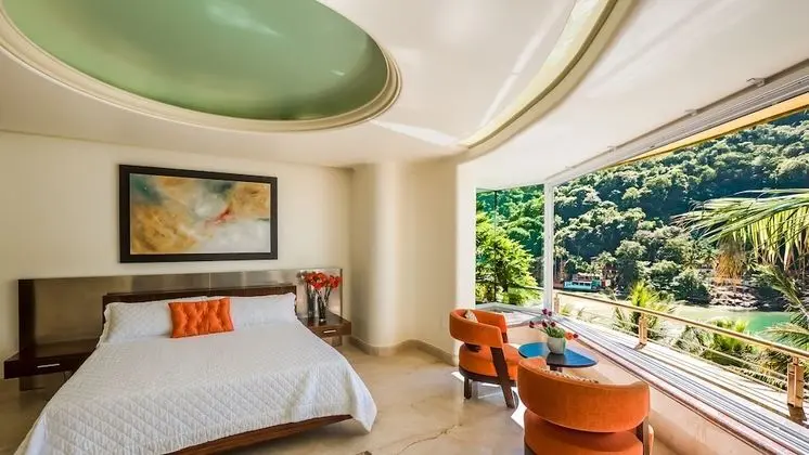 Villa, Birden Çok Yatak Odası, Sıcak Su Havuzu
