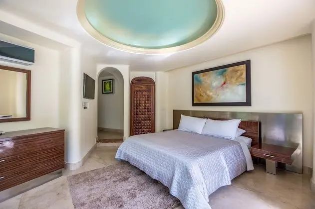 Villa, Birden Çok Yatak Odası, Sıcak Su Havuzu