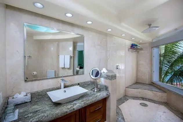 Villa, Birden Çok Yatak Odası, Sıcak Su Havuzu