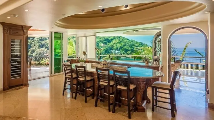 Villa, Birden Çok Yatak Odası, Sıcak Su Havuzu